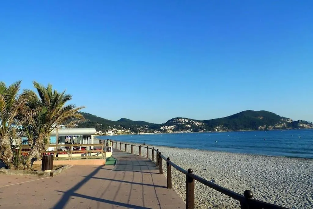 Villacadiere Vue Mer Et Vignes Piscine A Debordement Laouque